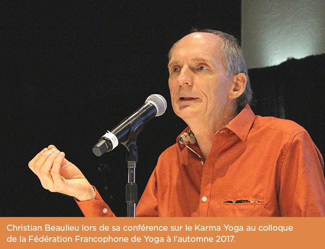 formation de professeur de yoga parc Laurier